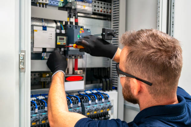 Best Industrial Electrical Services  in Oak Park Heights, MN